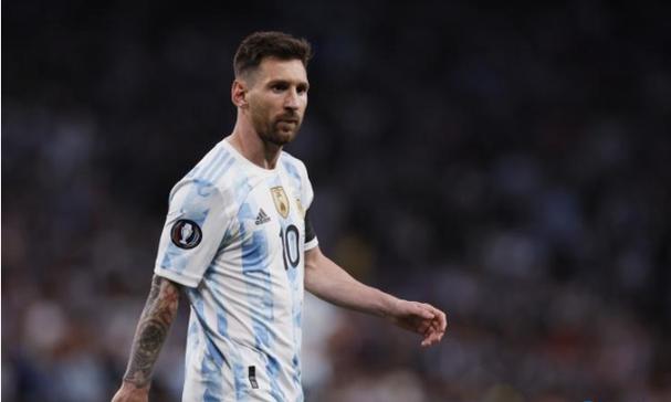 8月27日棉花期货收盘下跌0.32%,报14075元